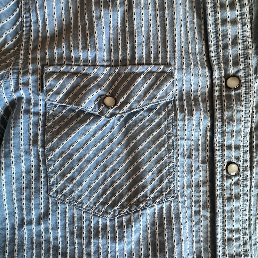 LRL Lauren Jeans Striped Pearl Snap Top Womens Large Light Blue Western Shirt - Picture 7 of 10